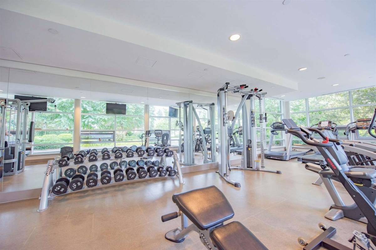 602 Como Lake Avenue